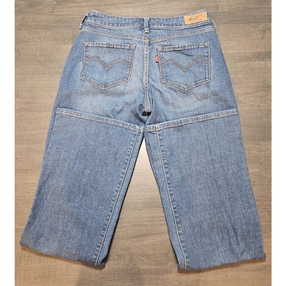 Levi Bold Curve Classic Rise Bootcut San Francisco Women’s Jeans Size 27/4 - Picture 3 of 5